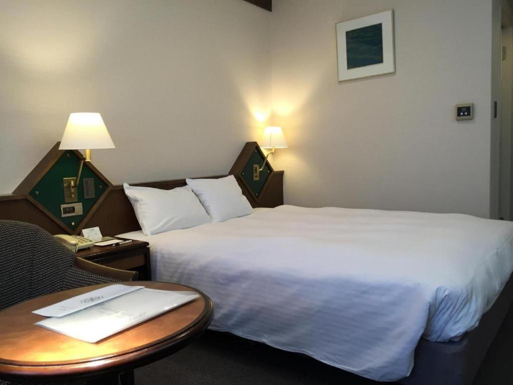 Hotel New Omi Omihachiman Dış mekan fotoğraf