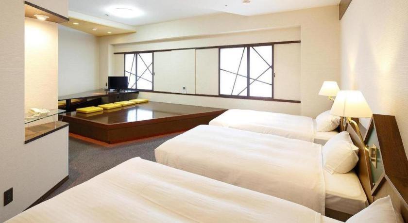 Hotel New Omi Omihachiman Dış mekan fotoğraf
