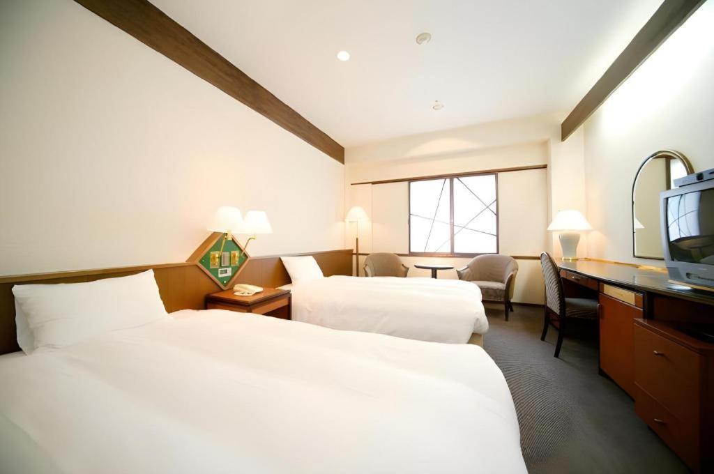 Hotel New Omi Omihachiman Dış mekan fotoğraf